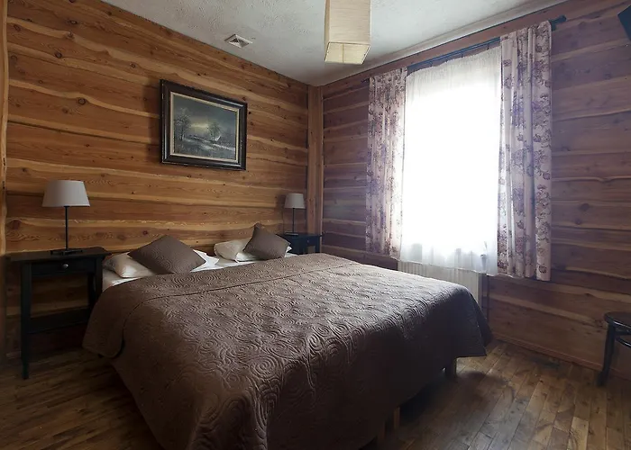 Szyprowka Chata Pod Sowa Bed & Breakfast