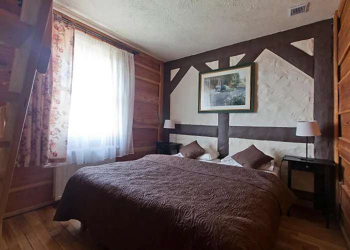 Szyprowka Chata Pod Sowa Bed & Breakfast